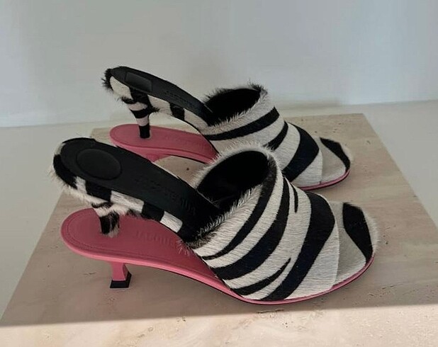 Jacquemus topuklu terlik