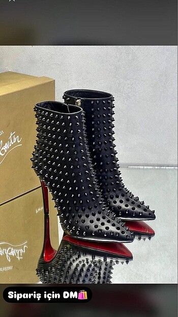 Louboutin topuklu