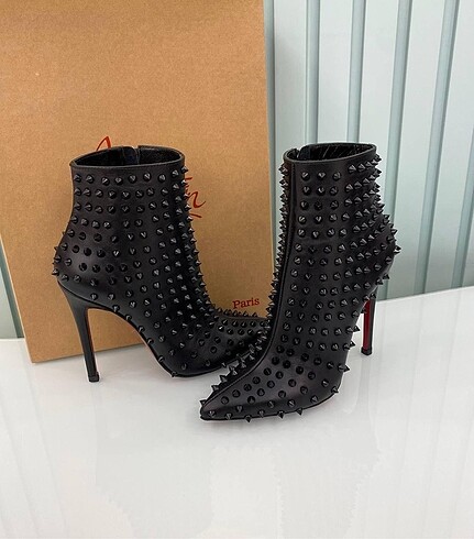 Christian Louboutin Louboutin topuklu