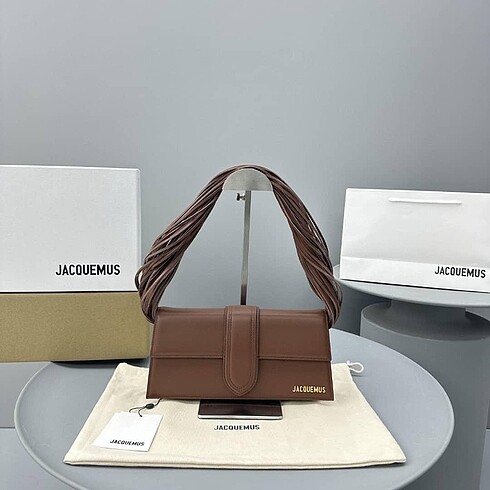 Jacquemus le bambino
