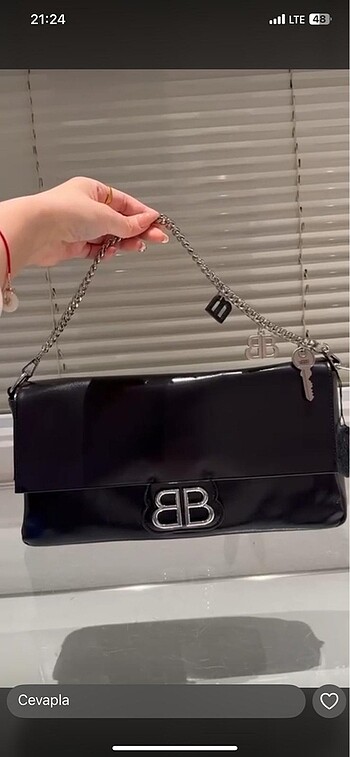 Balenciaga çanta