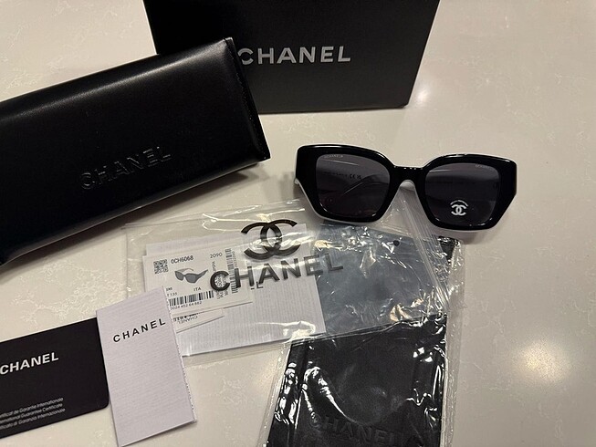Chanel gözlük hemen teslim