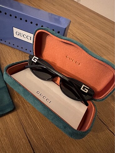 Gucci güneş gözlüğü