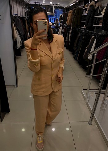 Bej Düğmeli Kadın Blazer Ceket Takım - Görsel 3