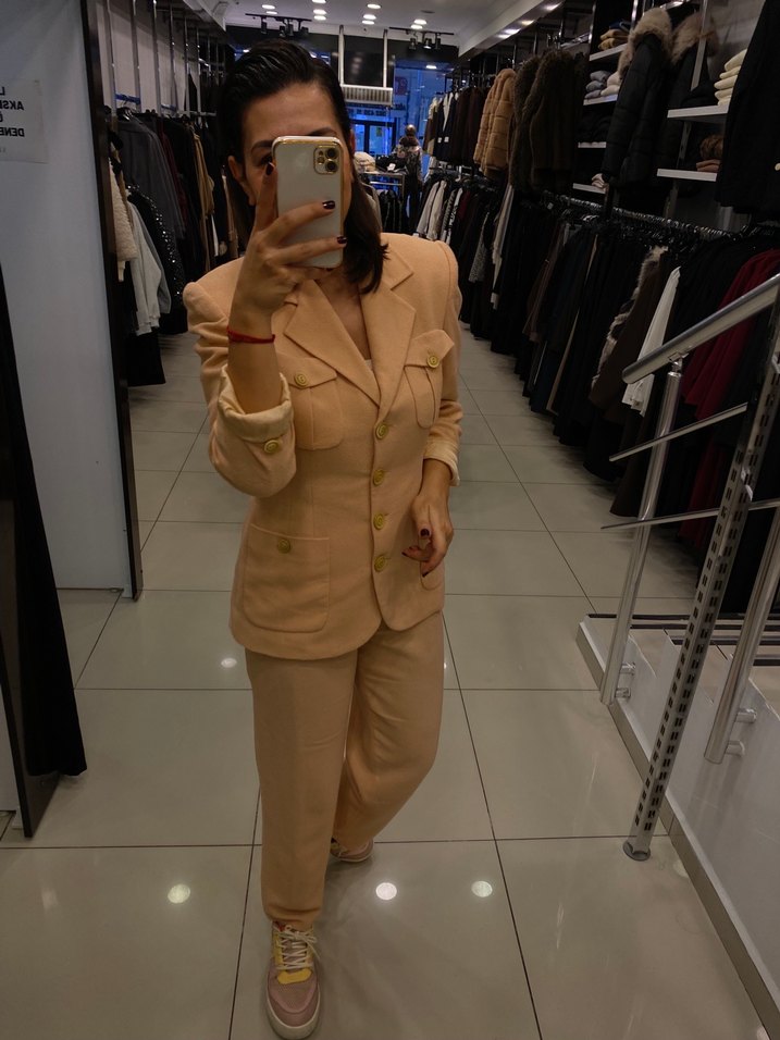 Bej Düğmeli Kadın Blazer Ceket Takım - Görsel 3