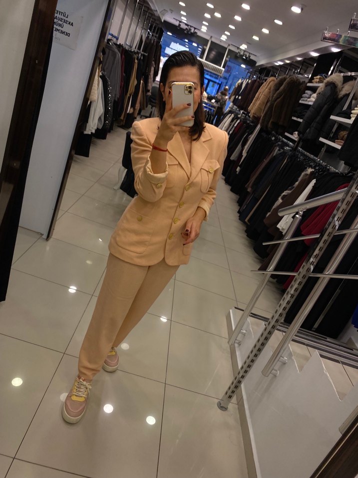 Bej Düğmeli Kadın Blazer Ceket Takım - Görsel 4