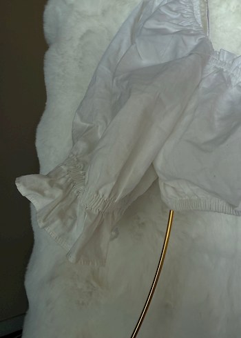 Beyaz Fırfırlı Kısa Keten Bluz - Görsel 4