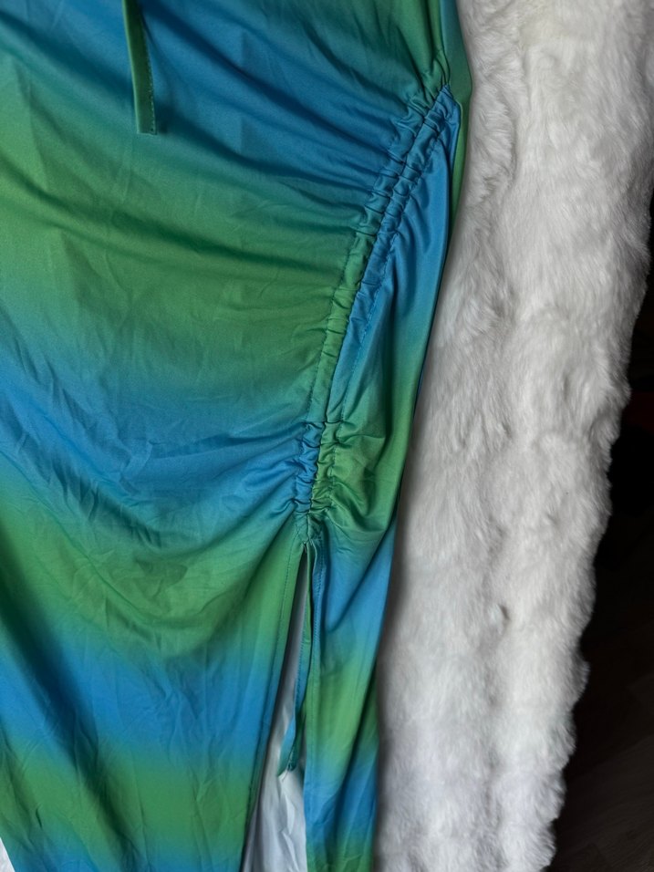 Drapeli Çok Renkli Uzun Straplez Elbise - Görsel 3