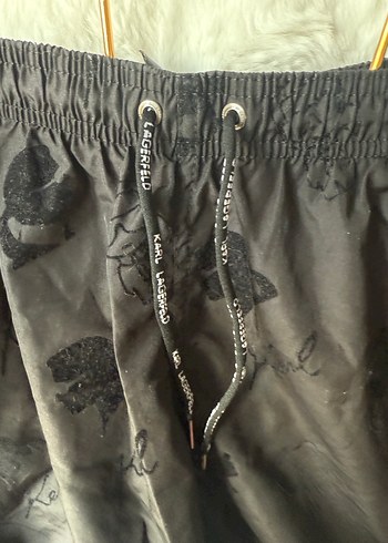 Düğmeli Siyah Erkek Mini Mayo - Görsel 3