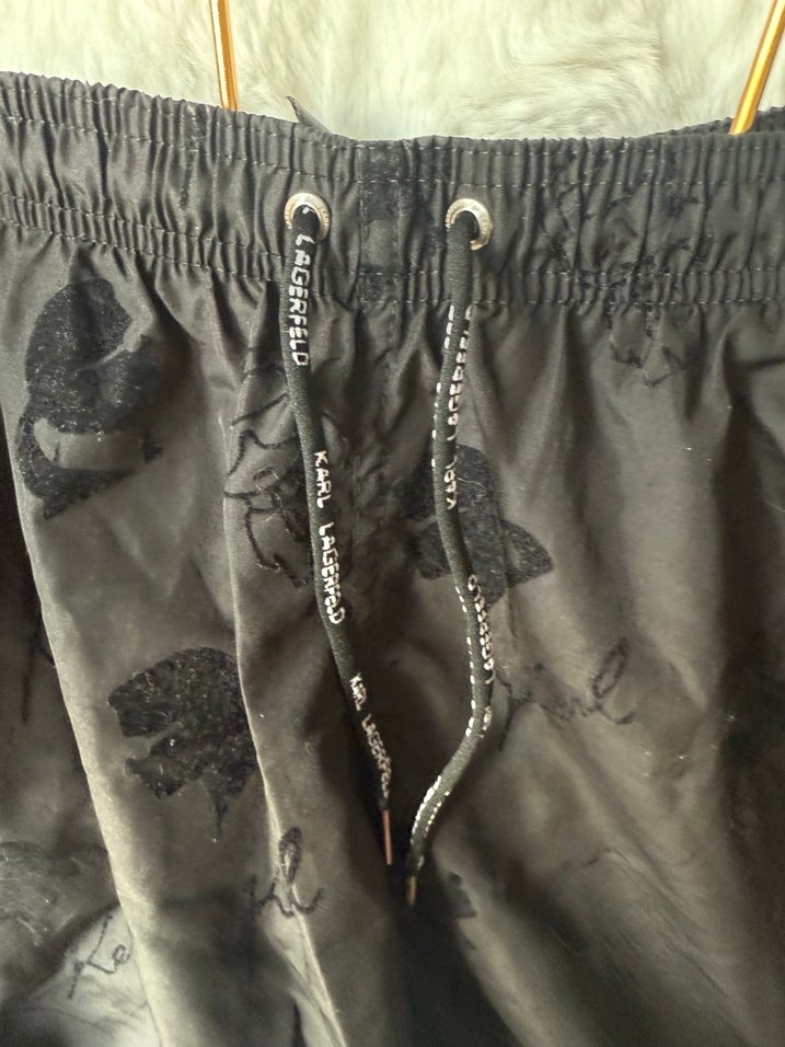 Düğmeli Siyah Erkek Mini Mayo - Görsel 3