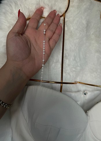 Zincir Detaylı Beyaz Straplez Büstiyer - Görsel 3