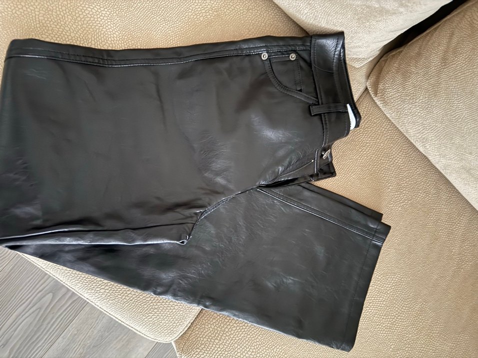 Bershka Siyah Deri pantolon - Görsel 2