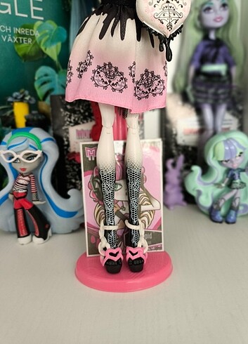  Beden Monster high bebek