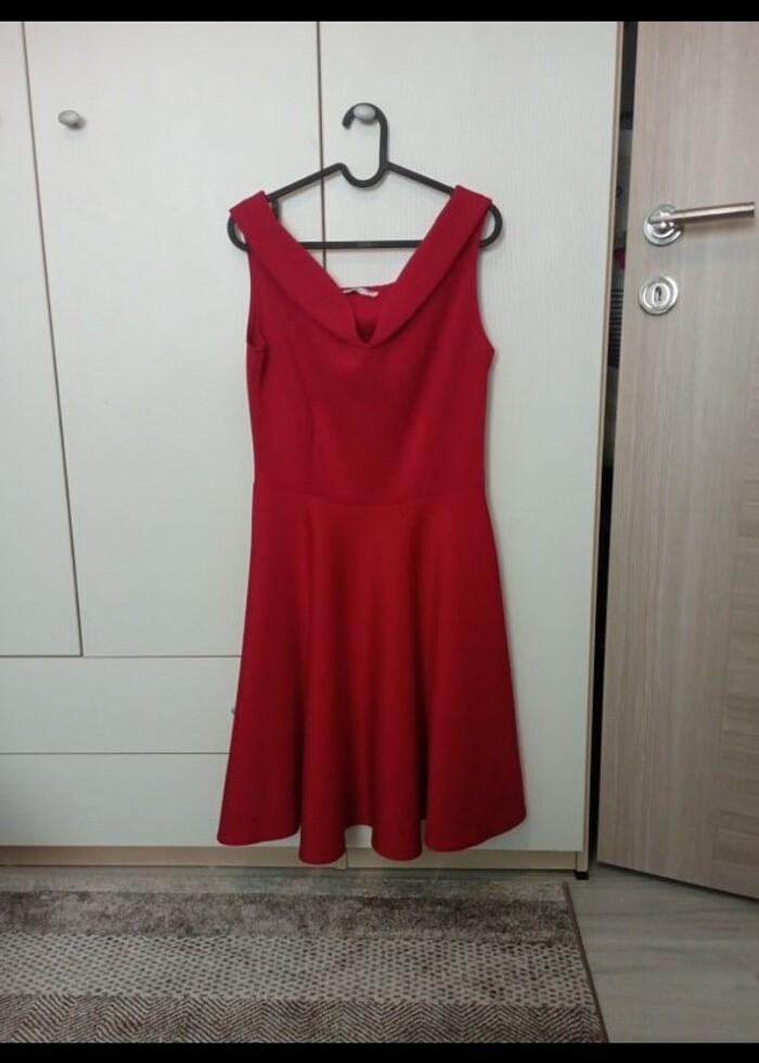 kayık yaka elbise - Görsel 5