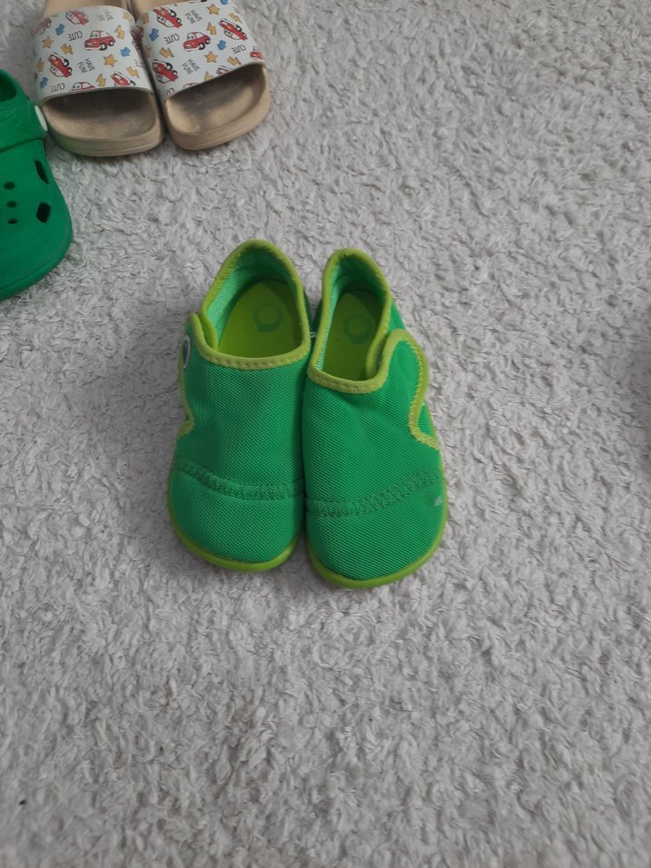 sandalet ve terlik - Görsel 3