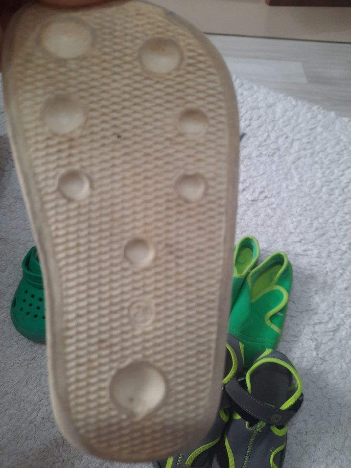 Kız Çocuk Yeşil Kaydırmaz Terlik - Görsel 2