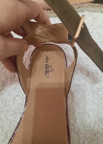 Bej Pastel Tokalı  Kadın Sandalet sadece 2 kere kullanildi - Görsel 9