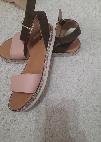 Bej Pastel Tokalı  Kadın Sandalet sadece 2 kere kullanildi - Görsel 8