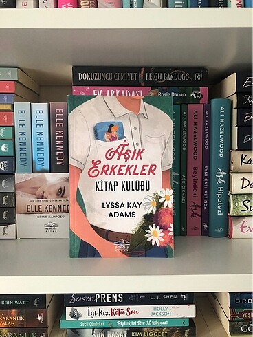 Aşık Erkekler Kitap Kulübü