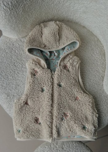 Kız Çocuk Nakışlı Kapüşonlu Bej Yelek - Görsel 3