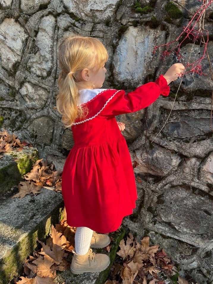 Uzun Kollu Kırmızı Kız Çocuk Elbisesi - Görsel 3