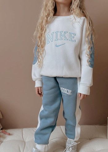 Nike Gri-Beyaz Bol Kesim Kız Eşofman Takımı - Görsel 2