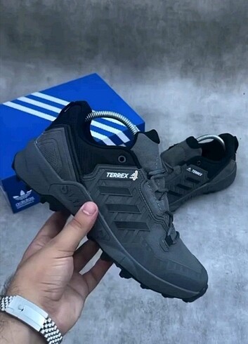 Adidas Adidas