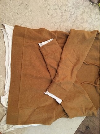 m Beden Camel Sweatshirt