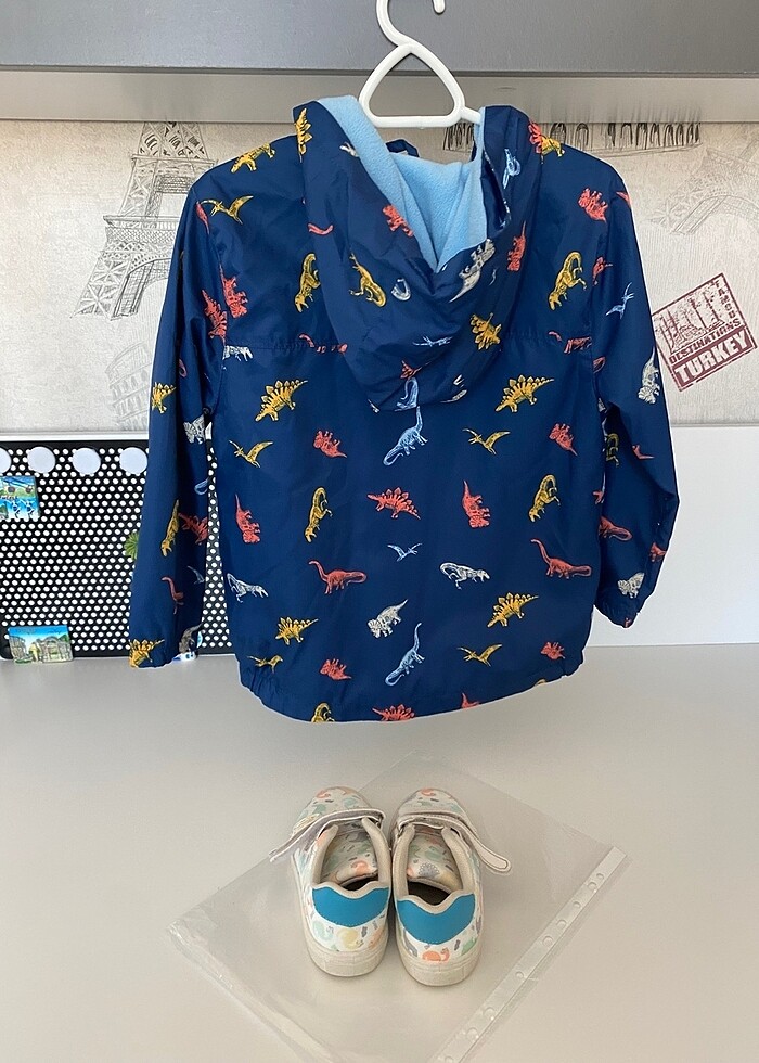 Lcw yağmurluk ve spor ayakkabı - Görsel 5