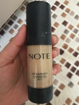 Note fondöten