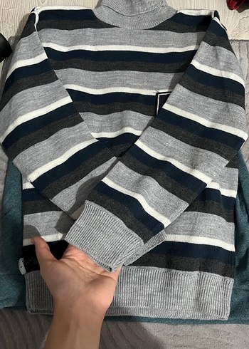 Gri Nakışlı Erkek Çocuk Triko Kazak ikili fiyat - Görsel 4