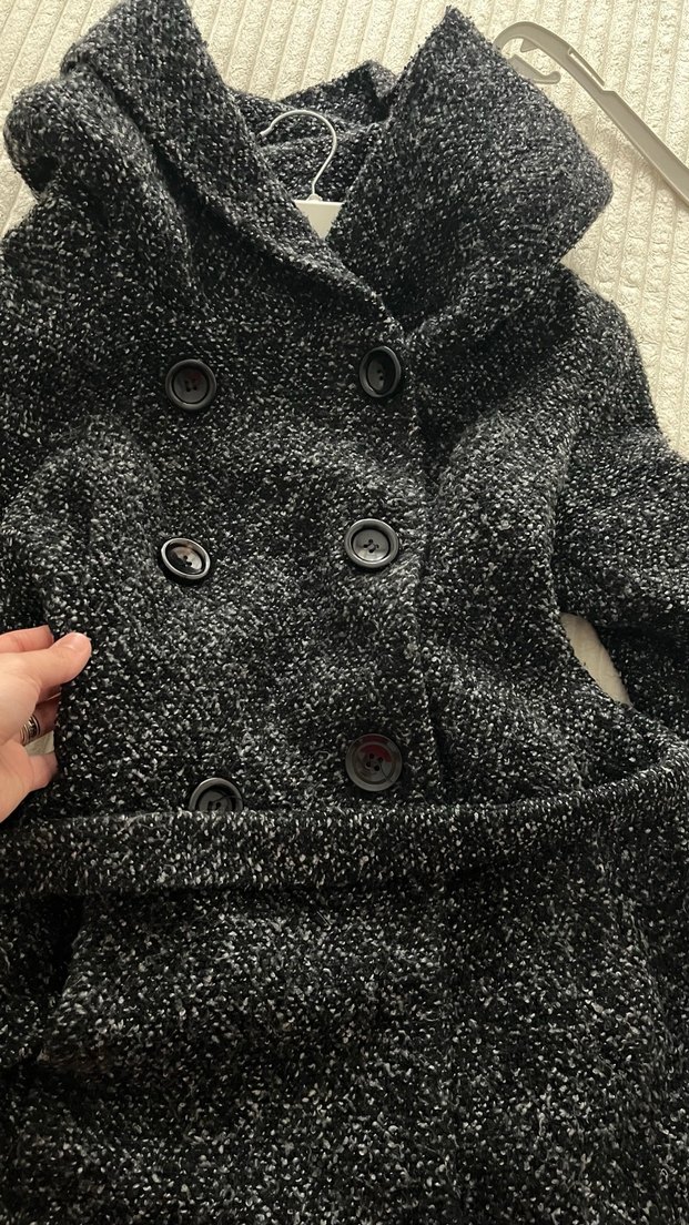 Düğmeli Kemerli Siyah Kaban - Görsel 5