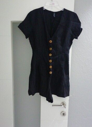 xs Beden siyah Renk Zara marka kısa elbise tulum