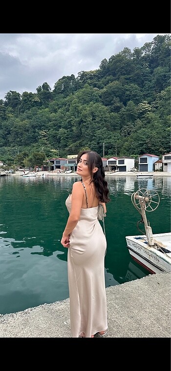 zara saten elbise
