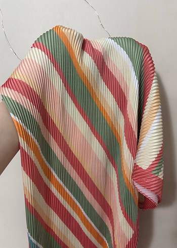 Fresh scarf desenli plise eşarp