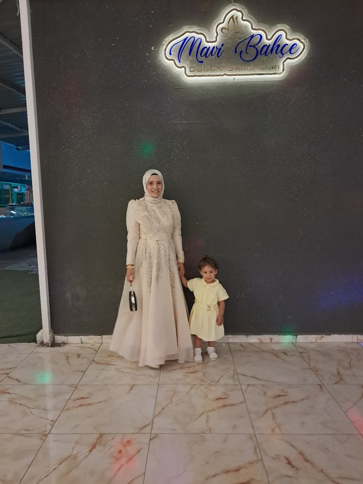 Bej İşlemeli Uzun Kollu Kadın Abiye - Görsel 2