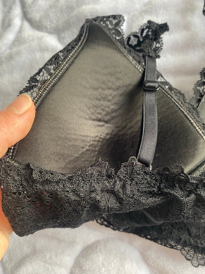 Siyah Dantelli Mini Goth Sütyen Takımı - Görsel 3