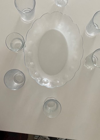 Beyaz Şeffaf Cam Servis ve 7 adet bardak