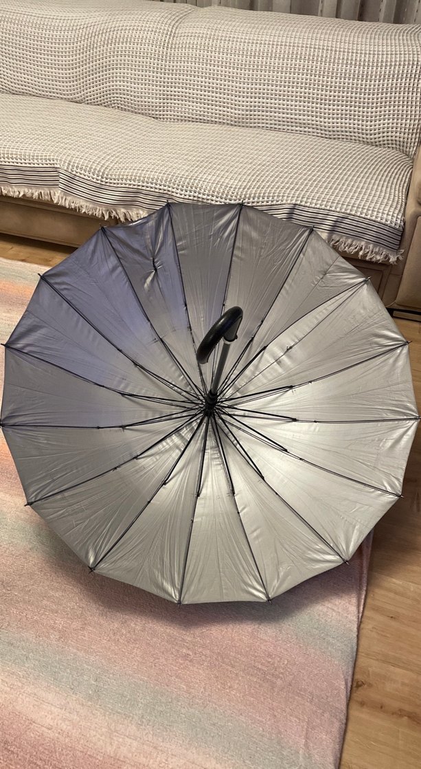 Kadın Siyah Gotik Pilili Şemsiye, ufak bir söküğü vardı diktim - Görsel 3