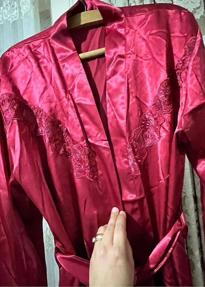 Kırmızı gecelik sabahlık takımı - Görsel 5