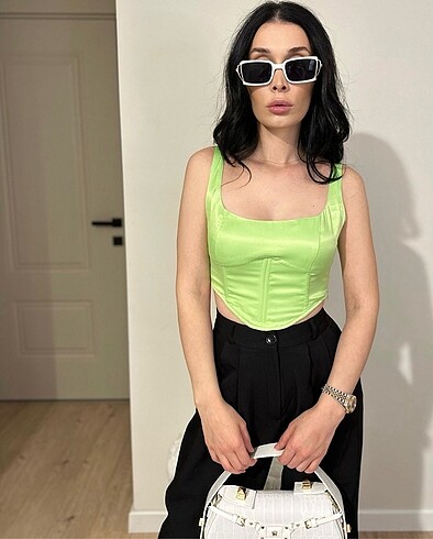 Neon crop zara