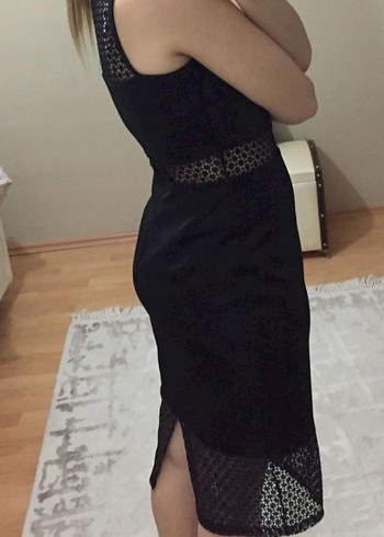 Siyah Dantel Detaylı Gotik Midi Kalem Elbise - Görsel 2