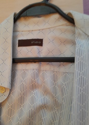 Gri Erkek Keten Gömlek Düğmeli Yaka - Görsel 3