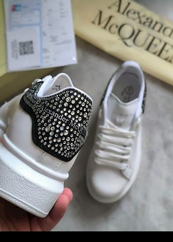 Alexander McQueen Beyaz Platform Kadın Spor Ayakkabı