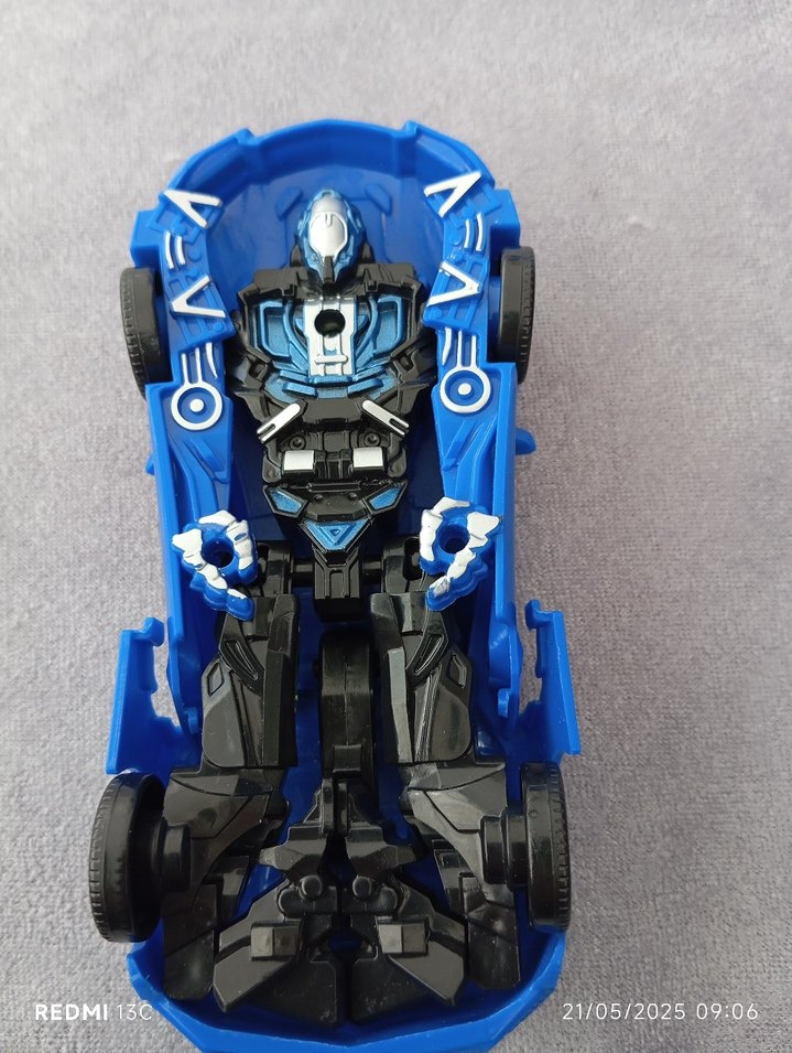 Sarı Oyuncak Araba ve Renkli İnşaat Aracı Seti - Görsel 5