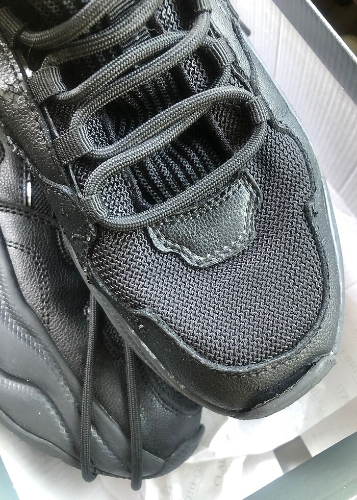 Stradivarius spor ayakkabı - Görsel 4