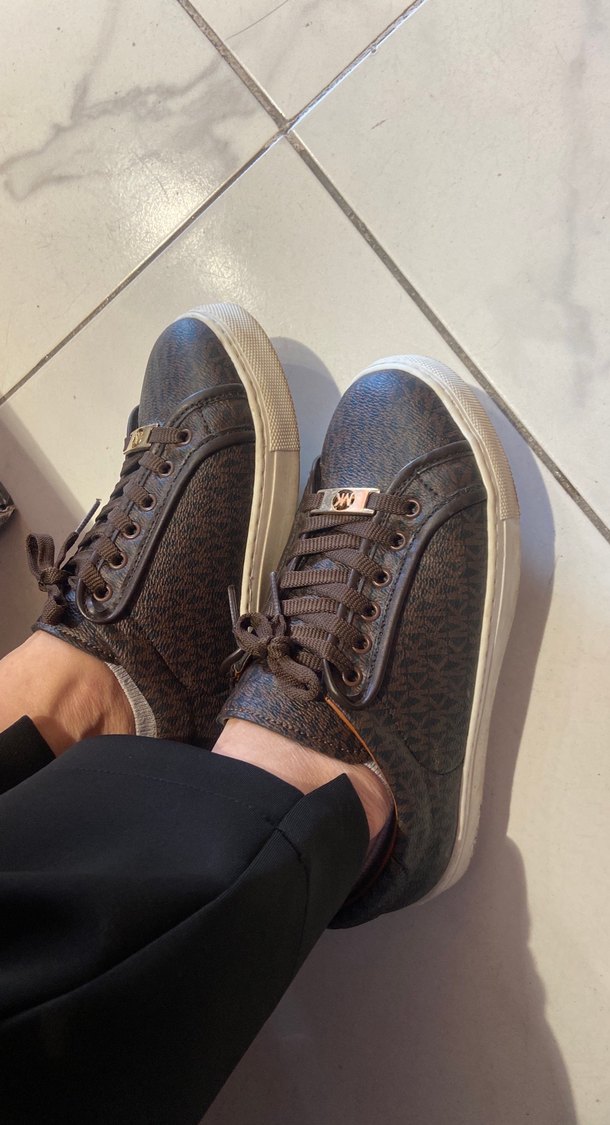 Kahverengi Bağcıklı Kadın Spor Ayakkabı - Görsel 2