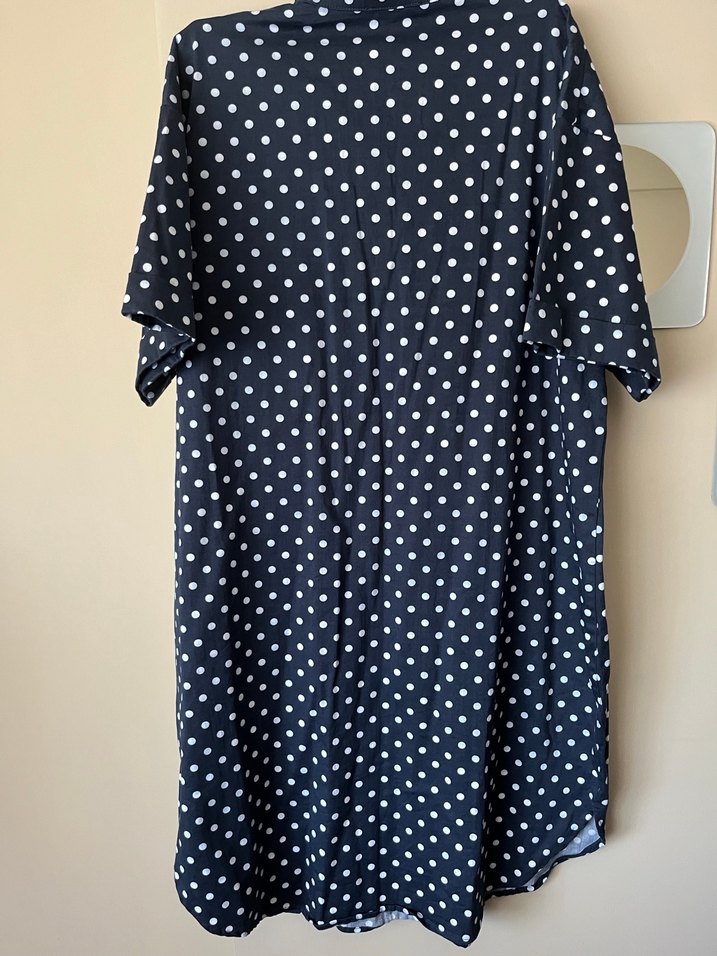 Puantiyeli  gömlek elbise - Görsel 3