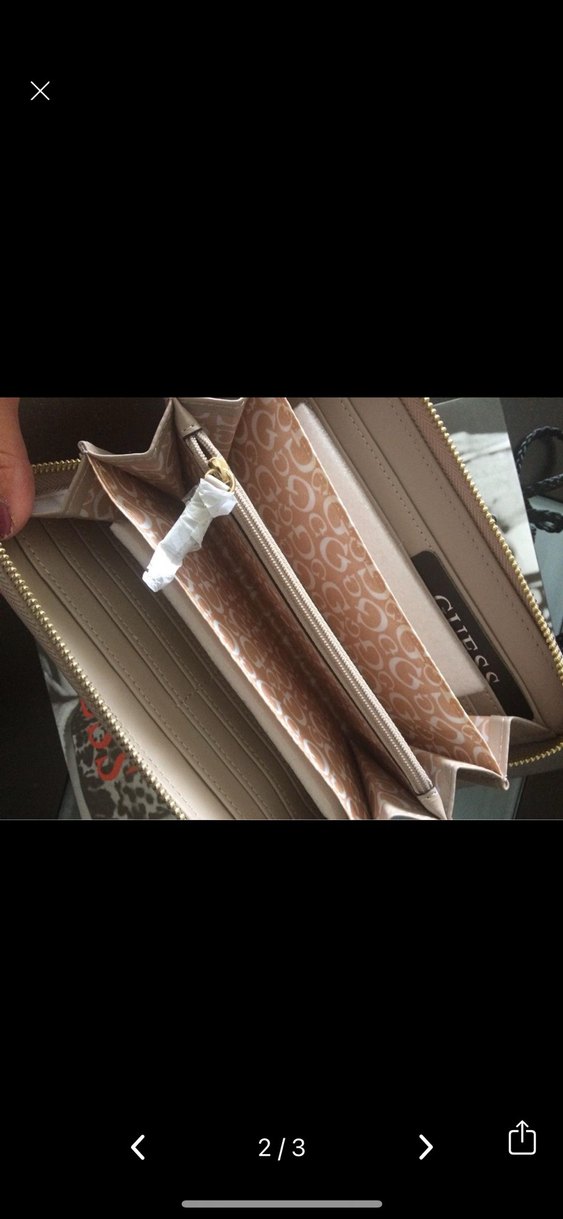 Guess Kadın Bej Deri Fermuarlı Cüzdan - Görsel 2