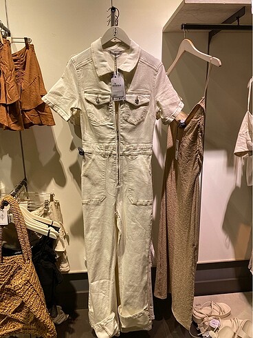 Mango denim tulum?